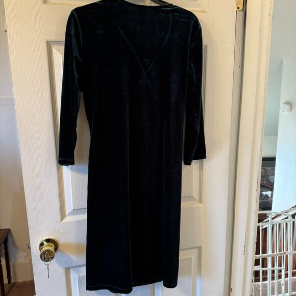 Anne Klein Green Velvet Faux Wrap Holiday Dress Size 10 - Picture 6 of 7